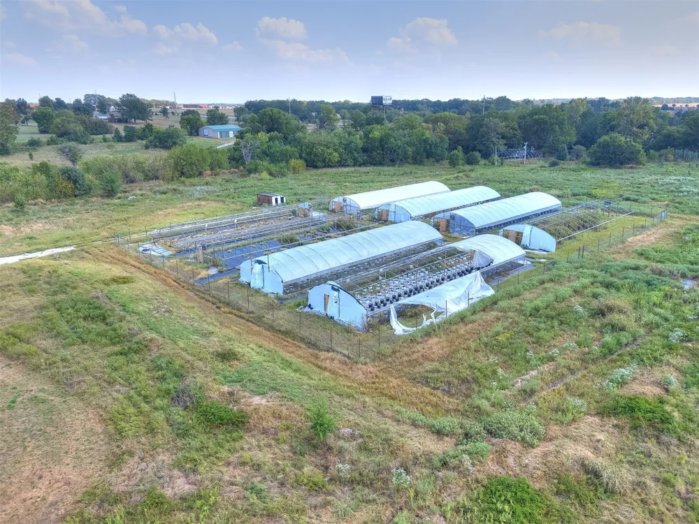 9711 US Highway 60 Road Nowata, OK 74048