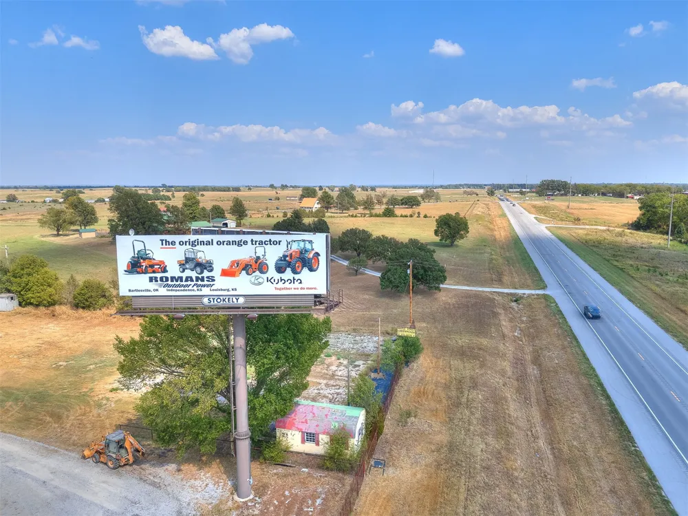 9711 US Highway 60 Road Nowata, OK 74048