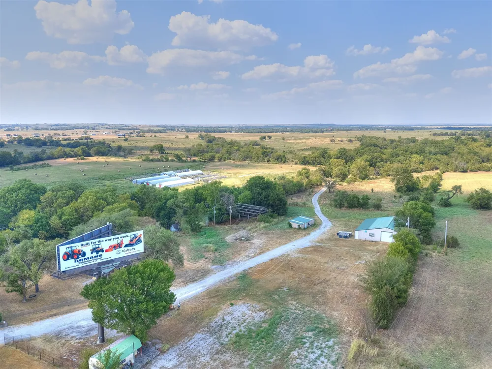 9711 US Highway 60 Road Nowata, OK 74048