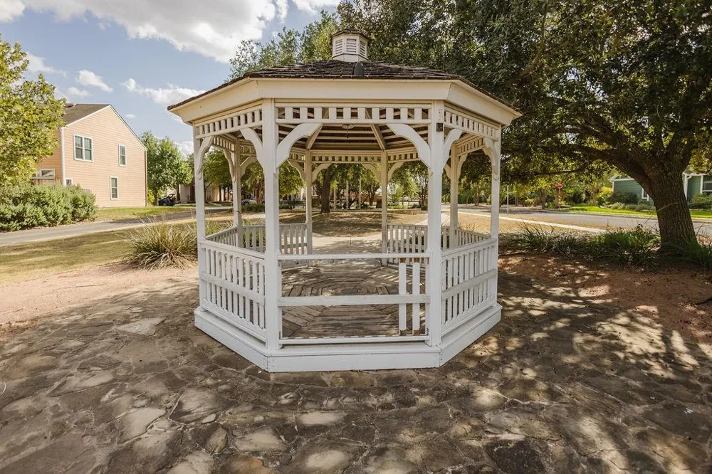 305 Trestle Tree Street San Marcos, TX 78666