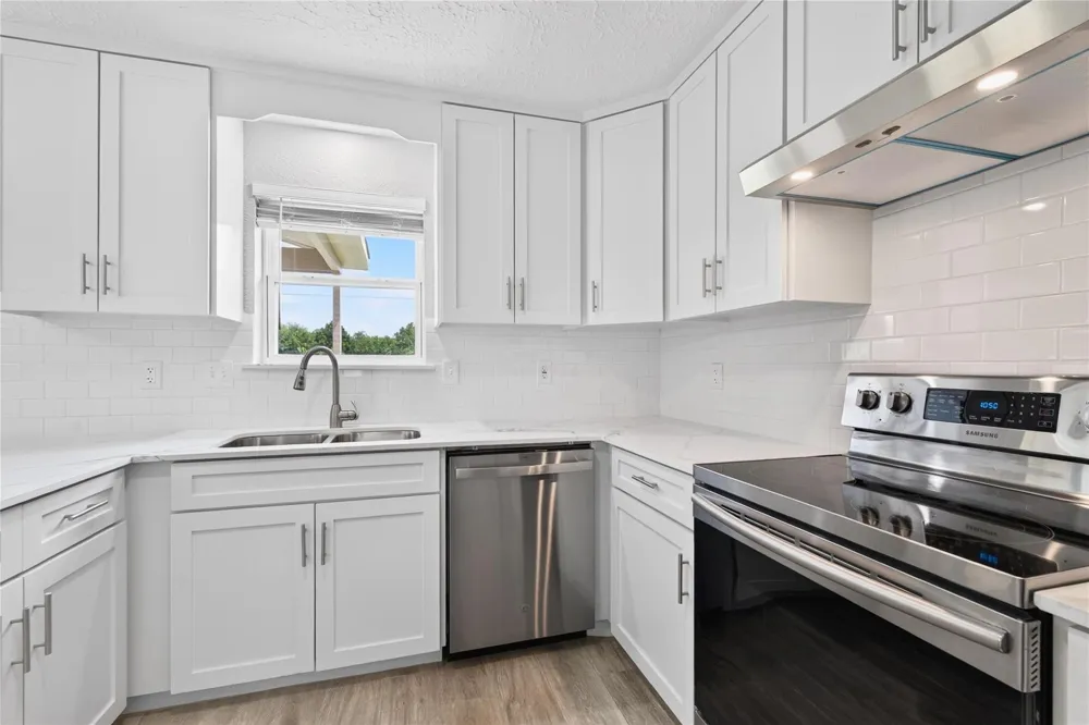 11726 Old Telegraph Road Houston, TX 77067