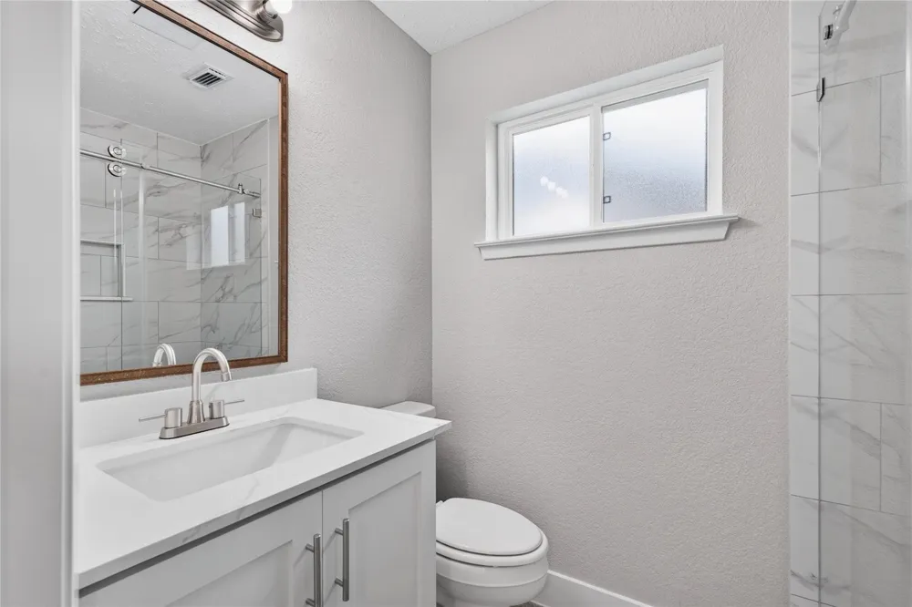 11726 Old Telegraph Road Houston, TX 77067