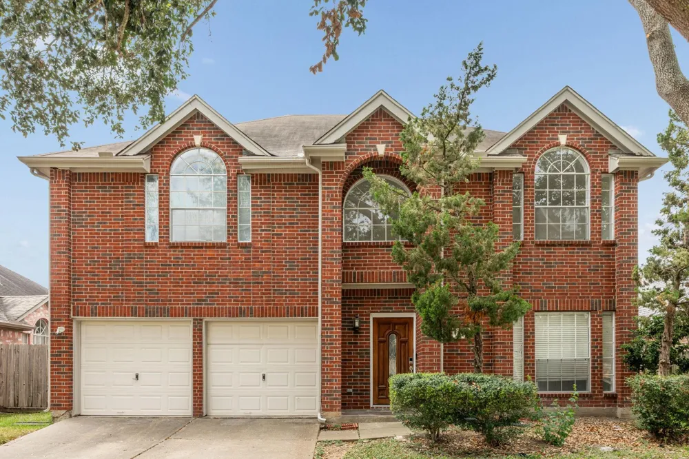12206 Meadow Park Court Meadows Place, TX 77477