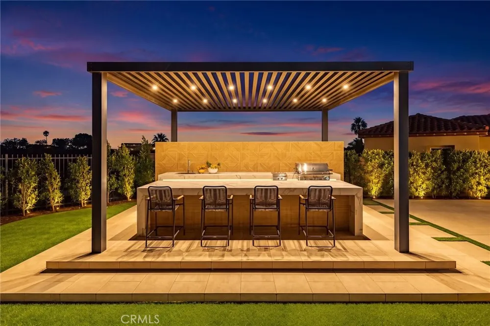 1236 Iris Lane Glendora, CA 91741