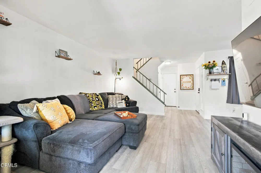 884 Endicott Drive Claremont, CA 91711