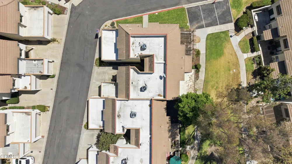 884 Endicott Drive Claremont, CA 91711