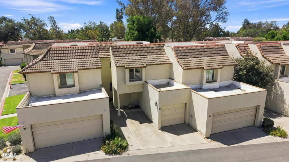 884 Endicott Drive Claremont, CA 91711
