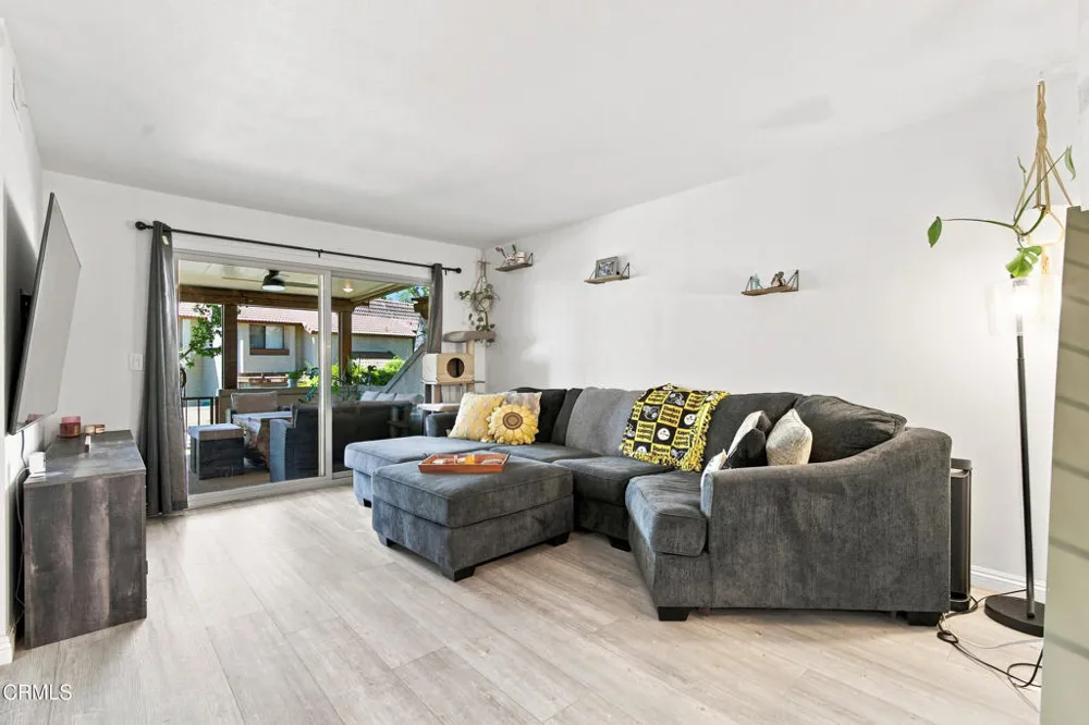 884 Endicott Drive Claremont, CA 91711