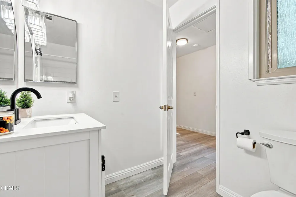 884 Endicott Drive Claremont, CA 91711