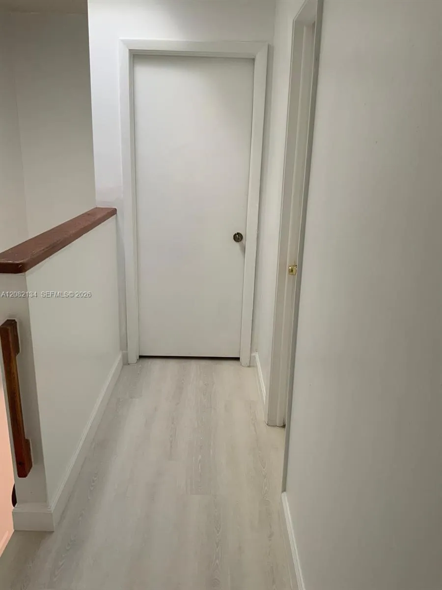 11183 NW 7th St #104 Miami, FL 33172
