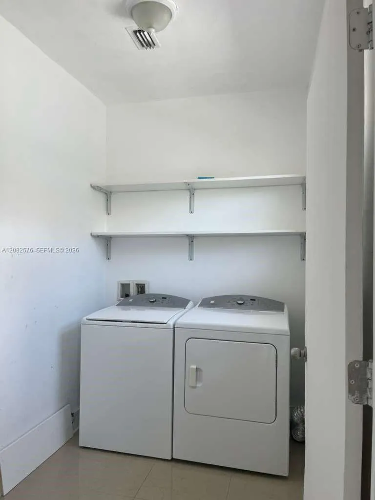 501 90th St #1 Surfside, FL 33154