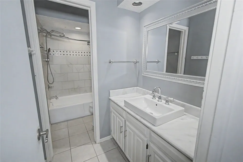 8413 S 8th Street Broken Arrow, OK 74011