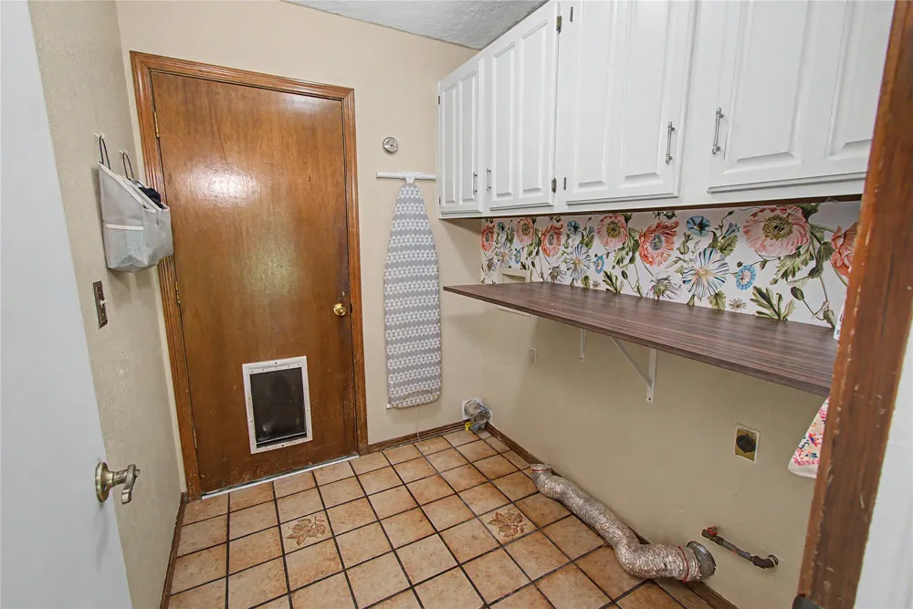 8413 S 8th Street Broken Arrow, OK 74011
