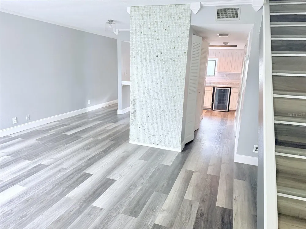 7927 PINE DRIVE #34 Temple Terrace, FL 33637