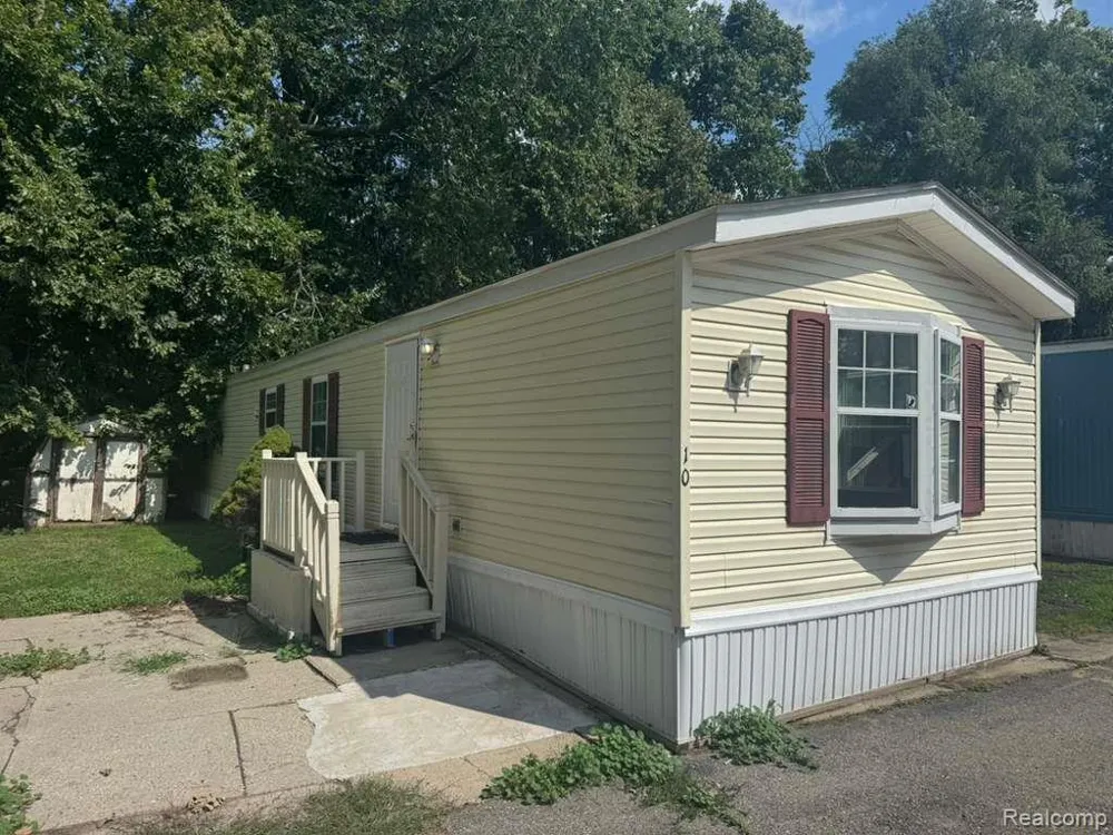 4404 Davison Road Lot #10 Burton City, MI 48509