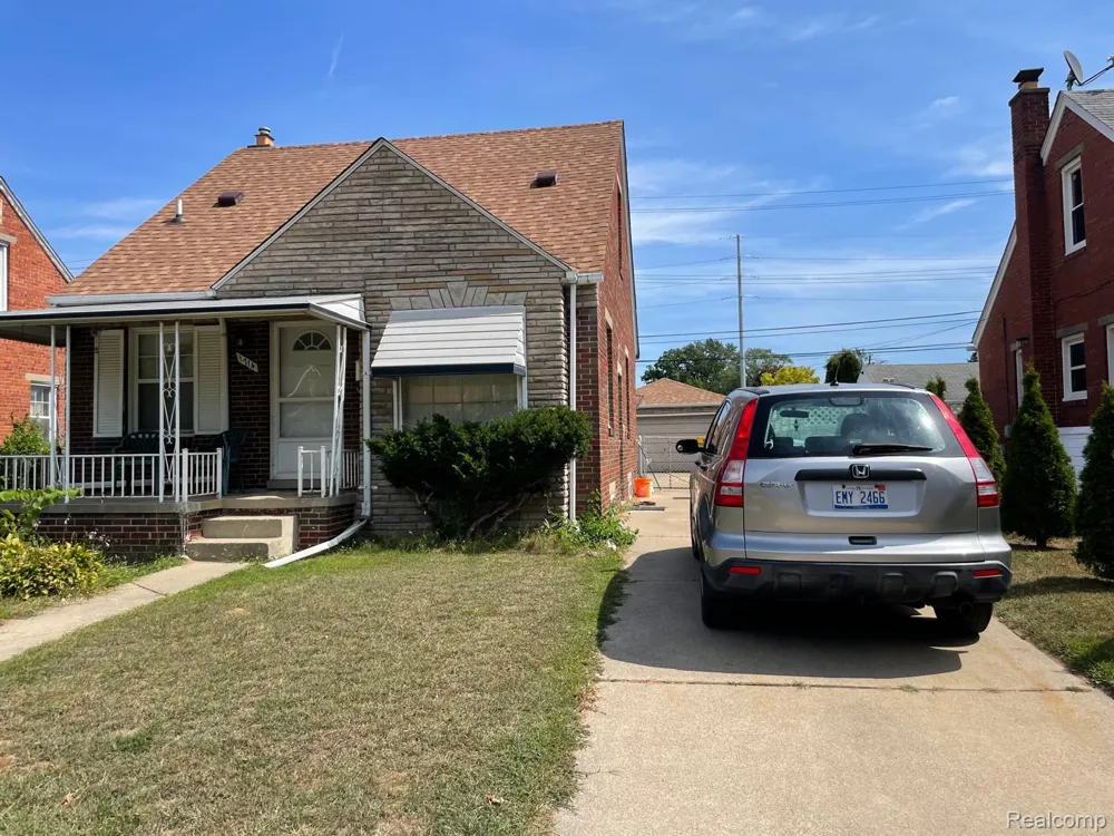 1714 Mayburn Street Dearborn City, MI 48128