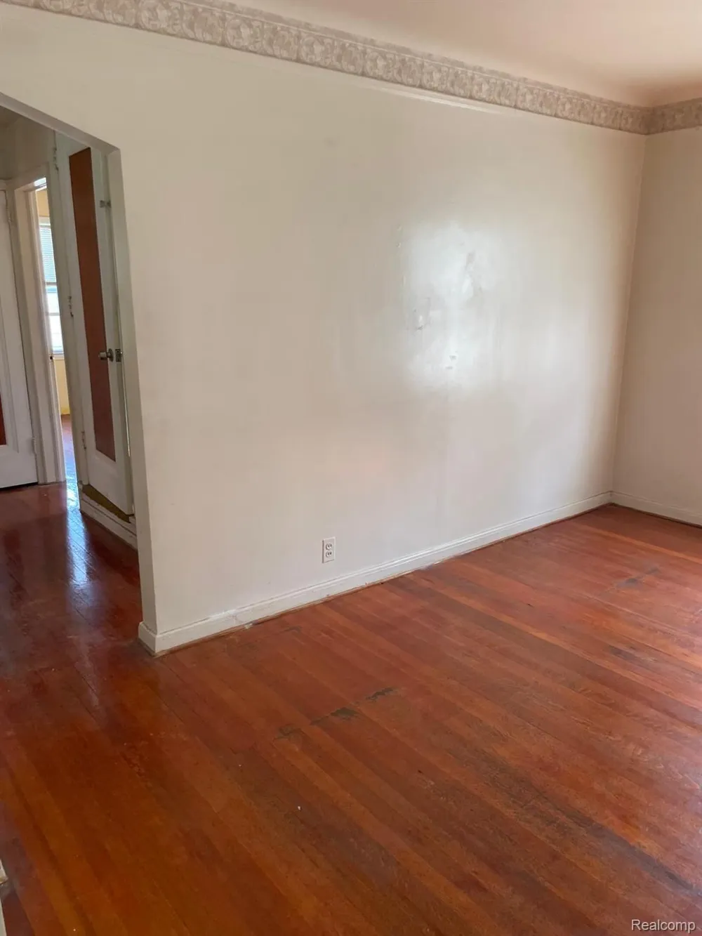 1714 Mayburn Street Dearborn City, MI 48128