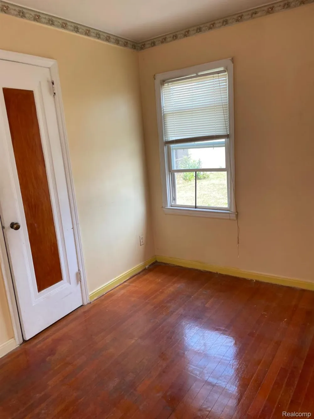 1714 Mayburn Street Dearborn City, MI 48128
