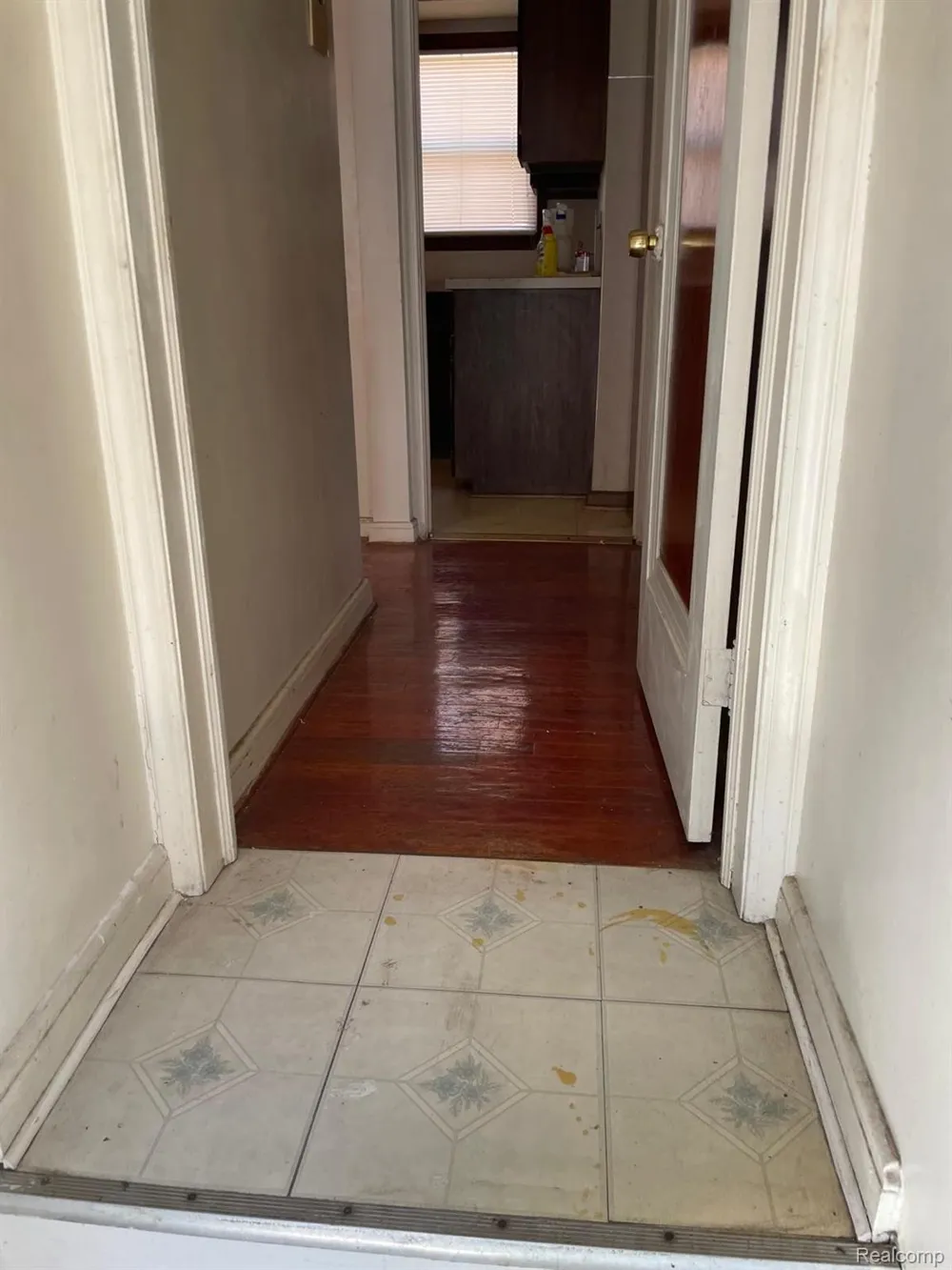 1714 Mayburn Street Dearborn City, MI 48128