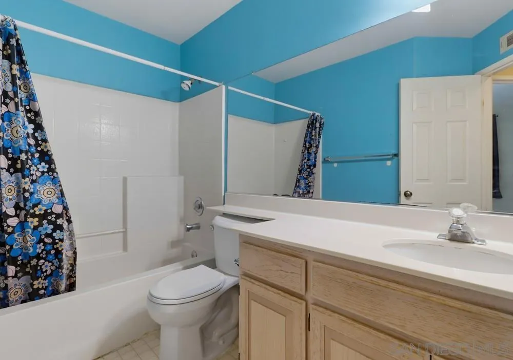 12895 Carriage Heights Way Poway, CA 92064