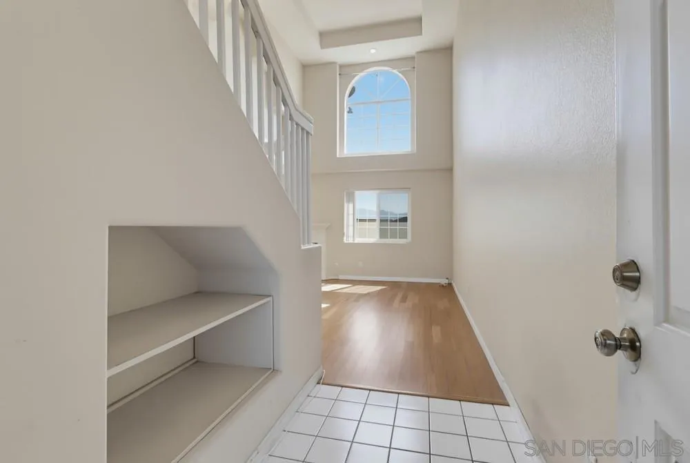 12895 Carriage Heights Way Poway, CA 92064