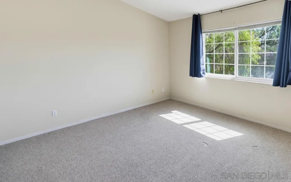 12895 Carriage Heights Way Poway, CA 92064