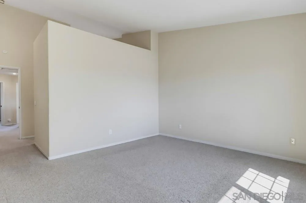 12895 Carriage Heights Way Poway, CA 92064