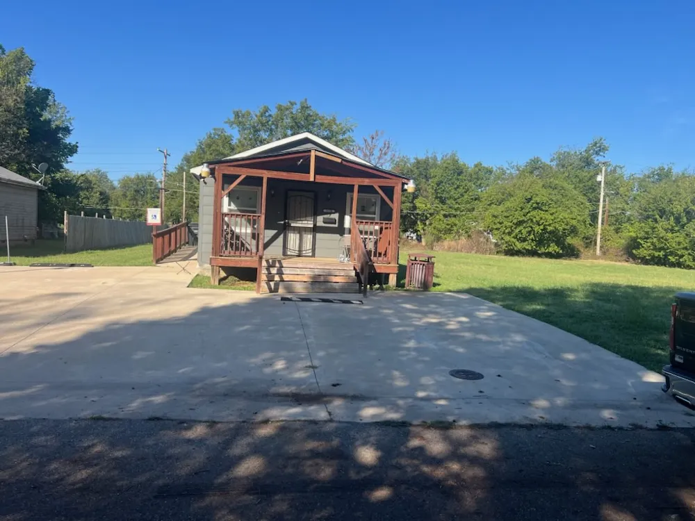 2730 Trenton Avenue Tulsa, OK 74106