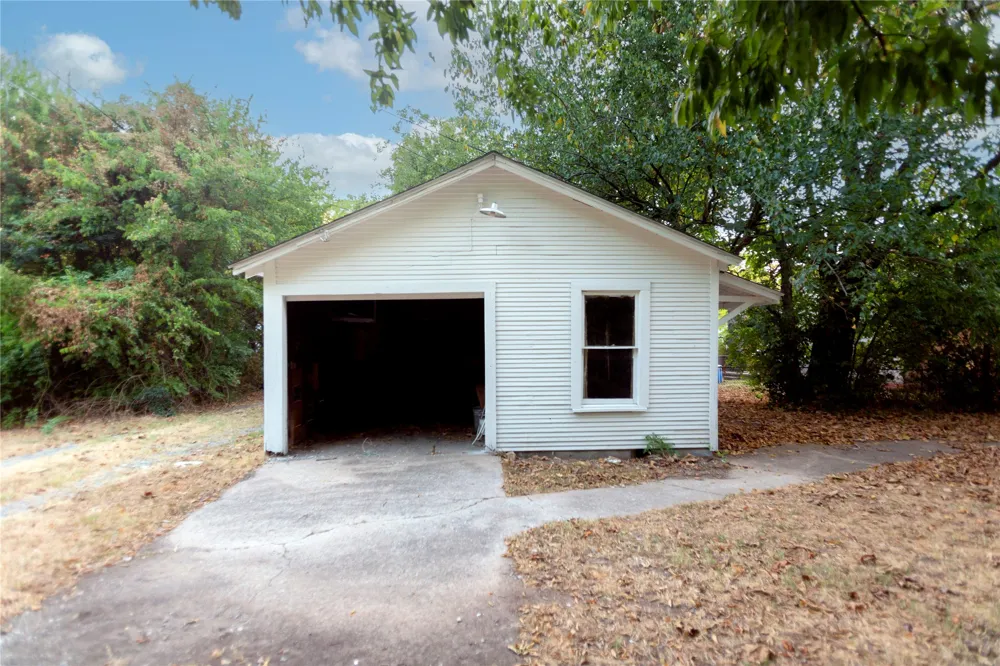 810 E Miami Avenue McAlester, OK 74501