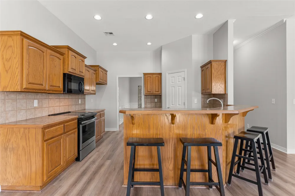 11511 E 102nd Street Owasso, OK 74055