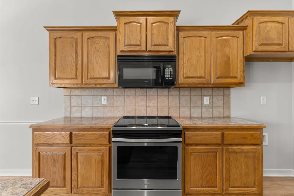 11511 E 102nd Street Owasso, OK 74055