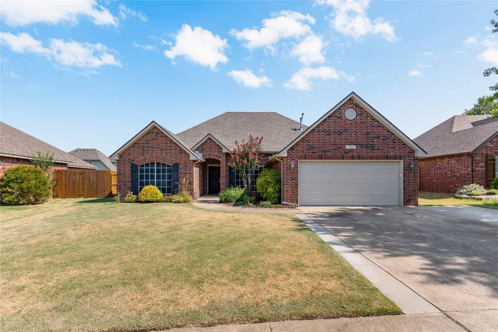 11511 E 102nd Street Owasso, OK 74055