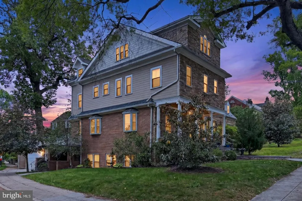 4125 19TH STREET NE Washington, DC 20018
