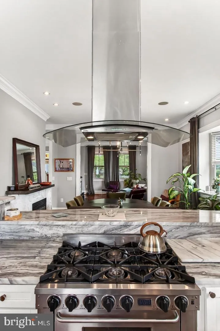 4125 19TH STREET NE Washington, DC 20018