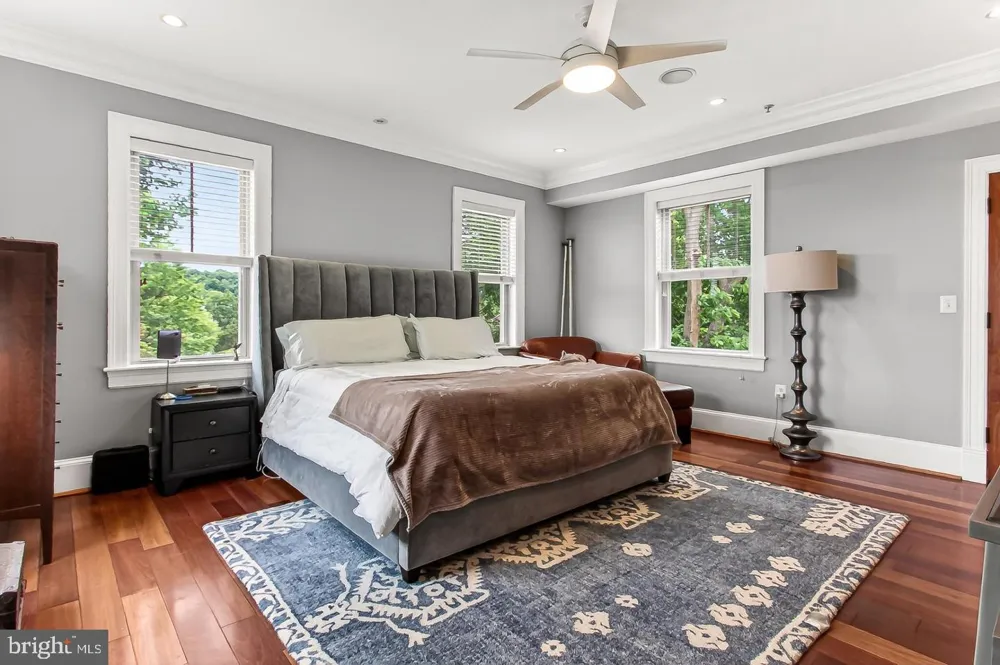 4125 19TH STREET NE Washington, DC 20018