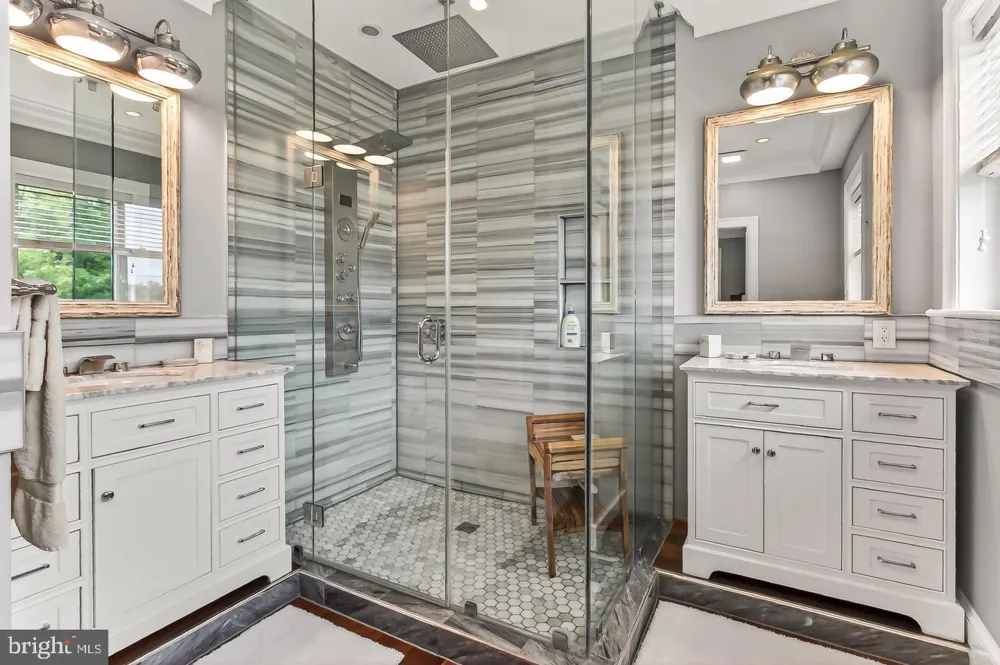 4125 19TH STREET NE Washington, DC 20018