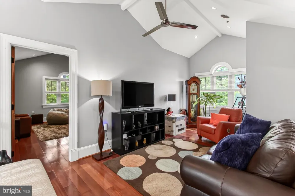 4125 19TH STREET NE Washington, DC 20018