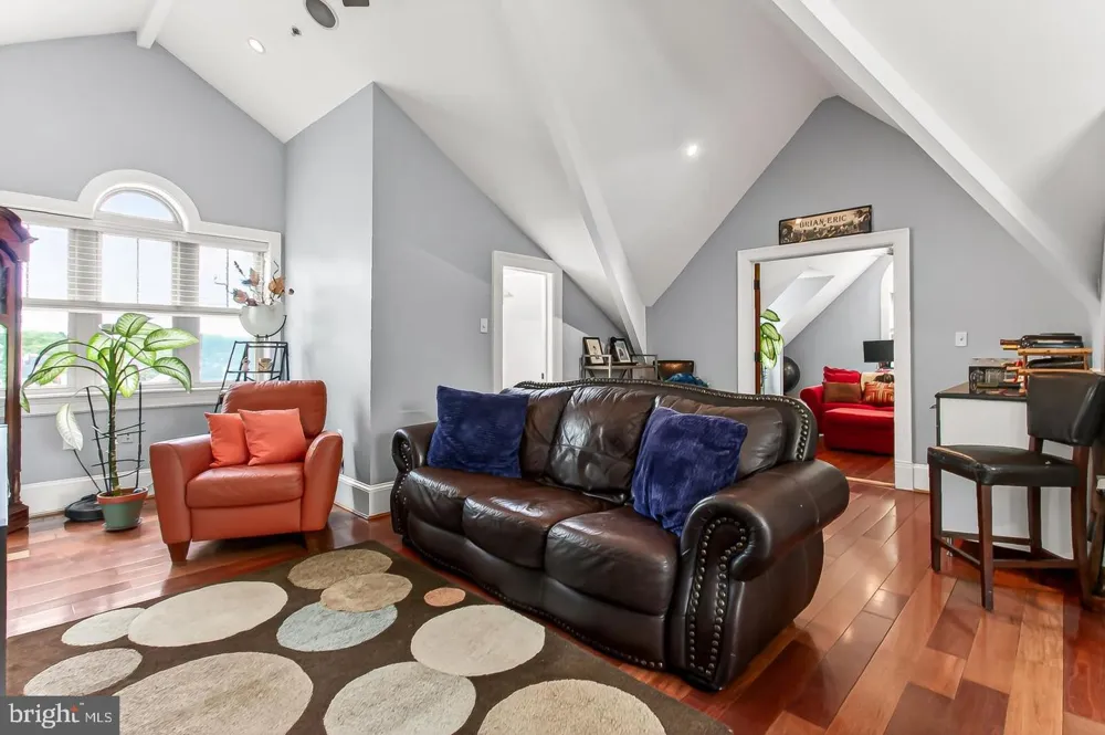 4125 19TH STREET NE Washington, DC 20018