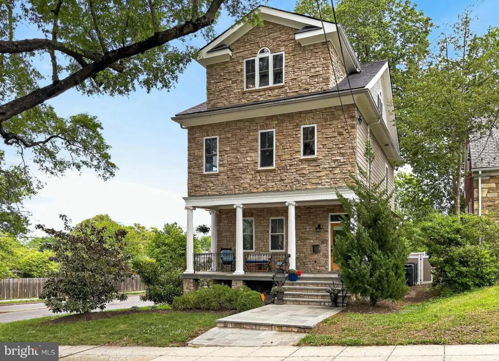 4125 19TH STREET NE Washington, DC 20018