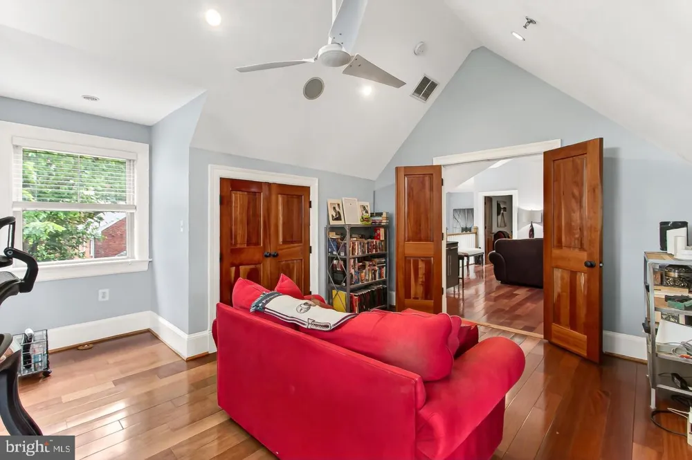 4125 19TH STREET NE Washington, DC 20018