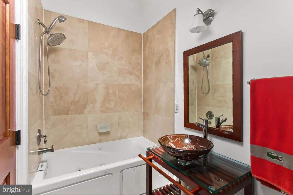 4125 19TH STREET NE Washington, DC 20018