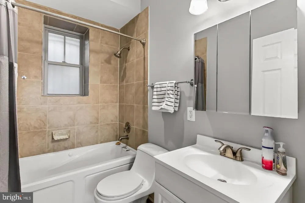 4125 19TH STREET NE Washington, DC 20018