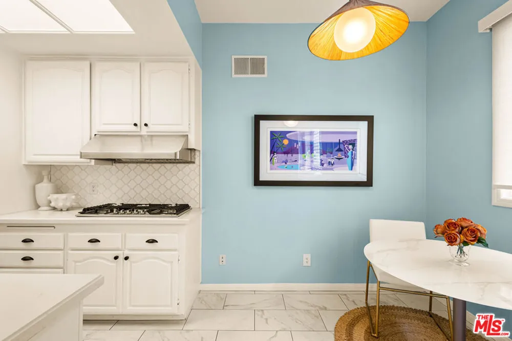 1370 Kelton Avenue #106 Los Angeles, CA 90024
