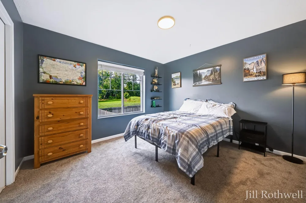 19819 Daggett Avenue Conklin, MI 49403