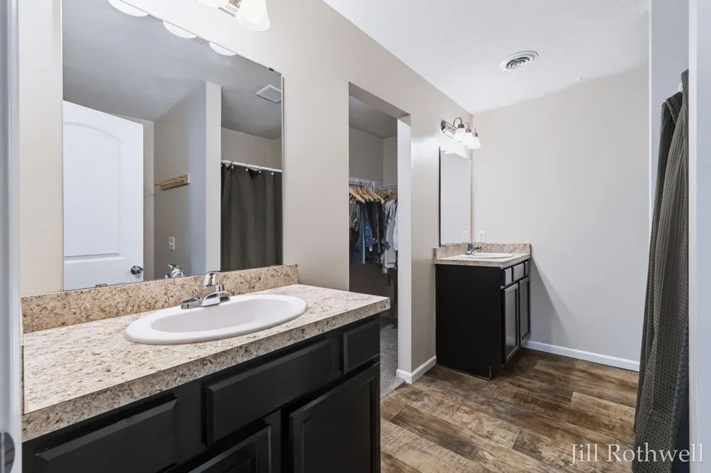 19819 Daggett Avenue Conklin, MI 49403