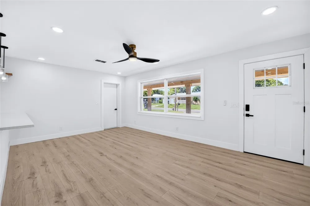 5949 32ND STREET St Petersburg, FL 33714