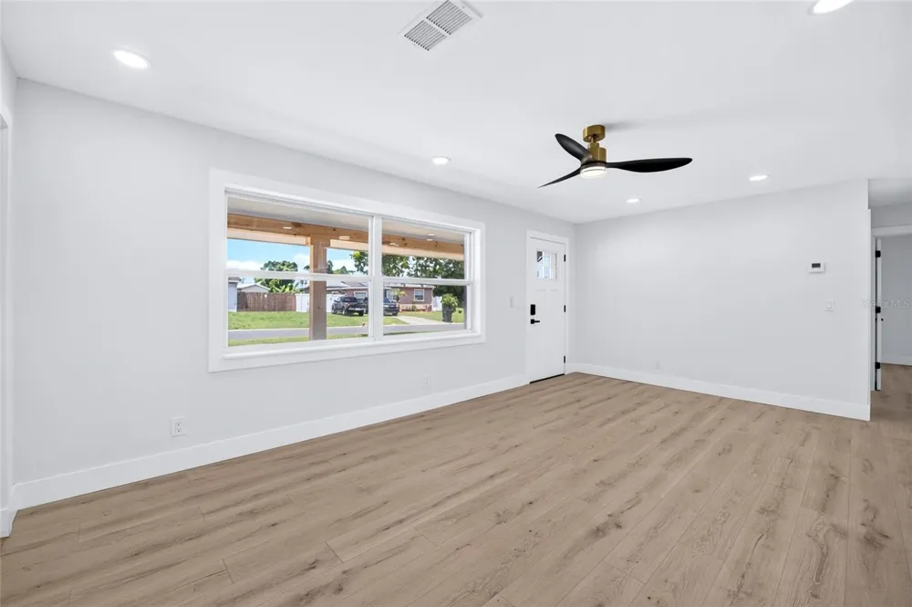 5949 32ND STREET St Petersburg, FL 33714