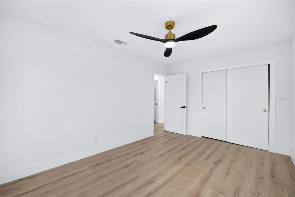 5949 32ND STREET St Petersburg, FL 33714