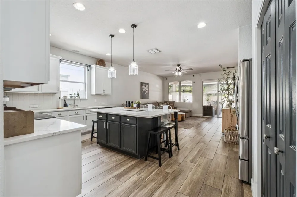 624 LEGACY PARK DRIVE Casselberry, FL 32707