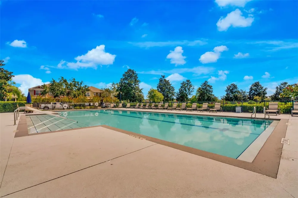 624 LEGACY PARK DRIVE Casselberry, FL 32707